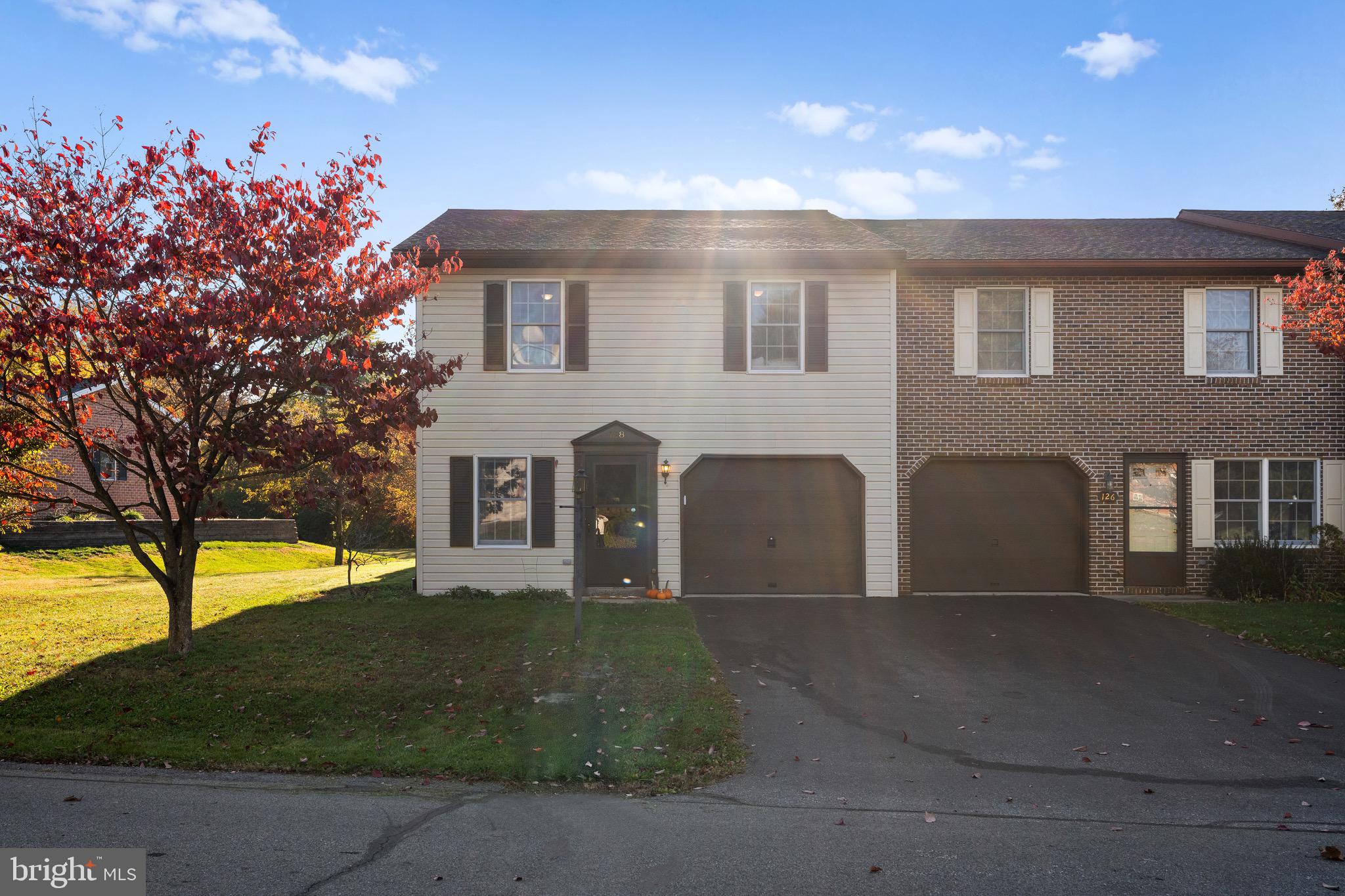 MEADOWBROOK - Residential