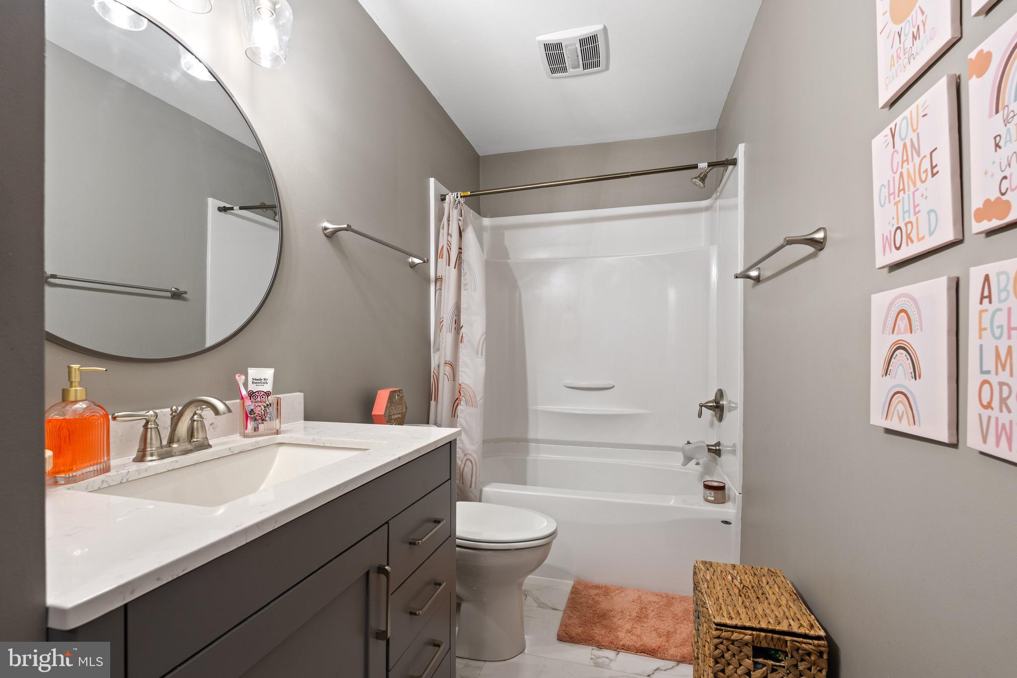 MEADOWBROOK - Residential