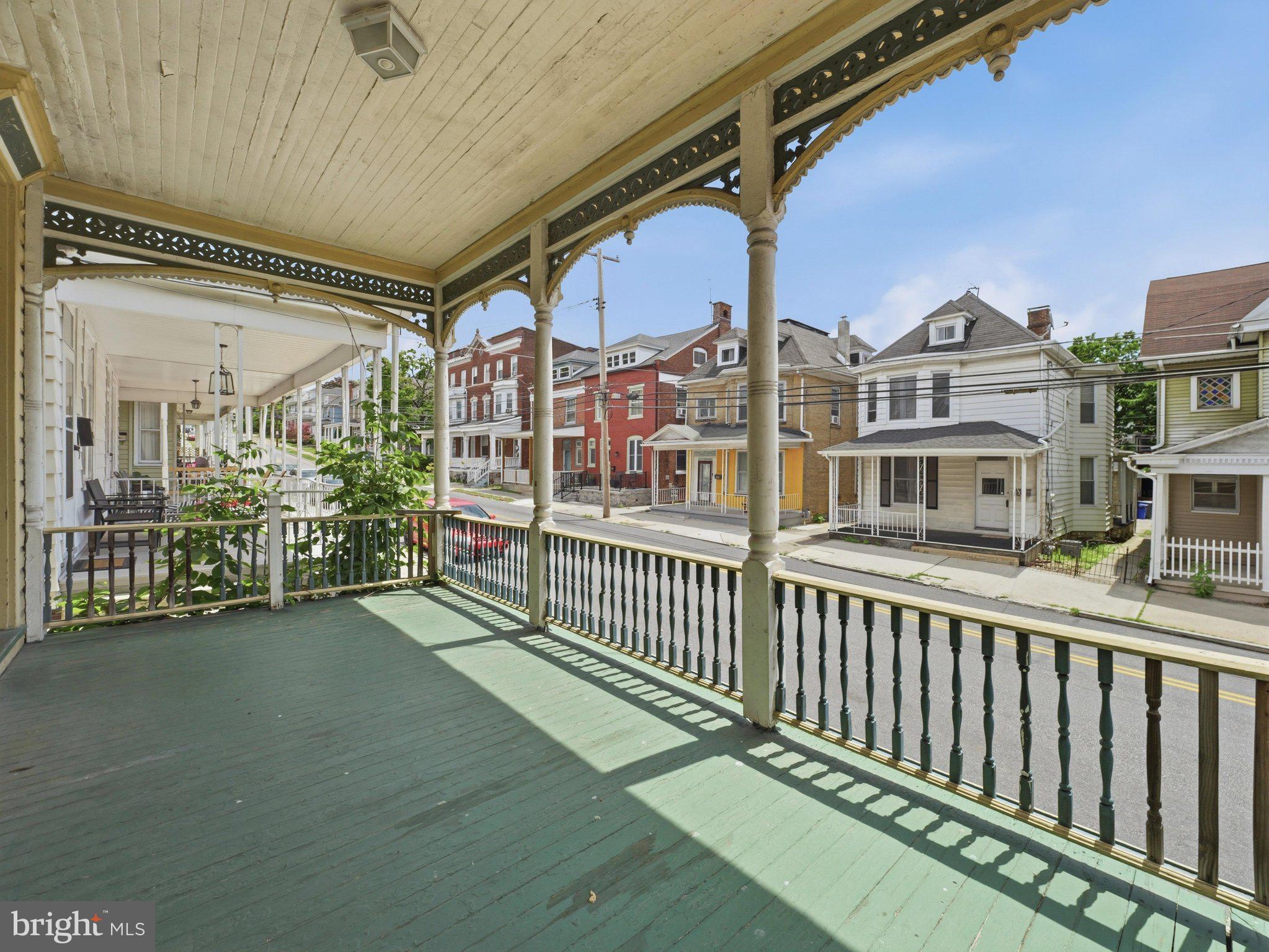 335 PINE STREET