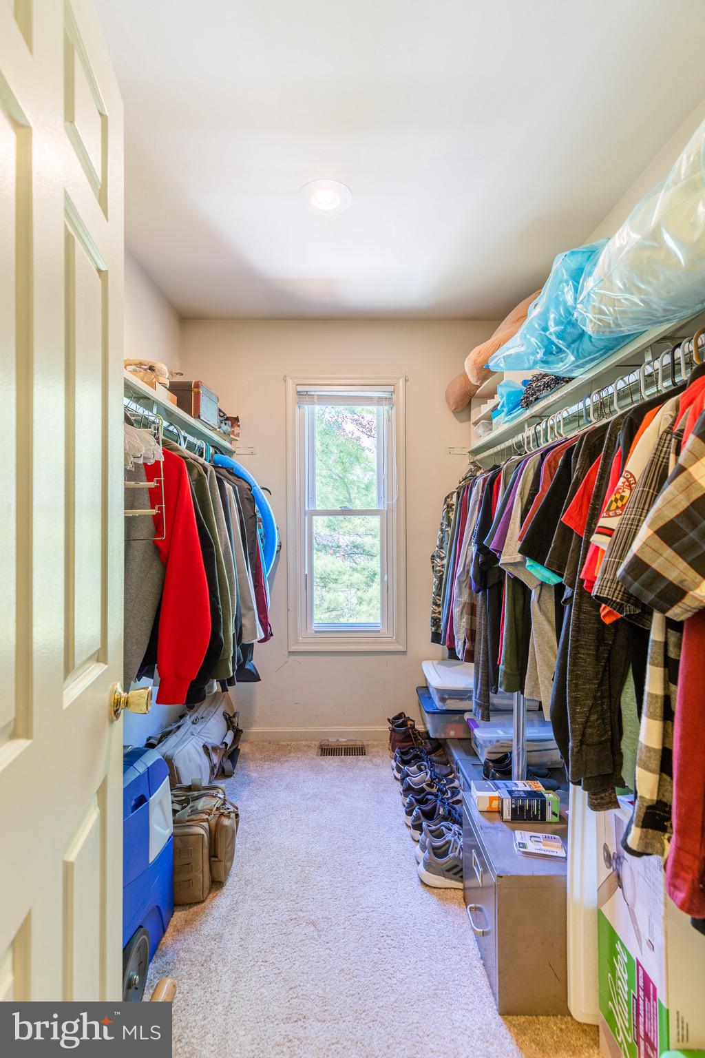 PINEDALE WOODS - Residential