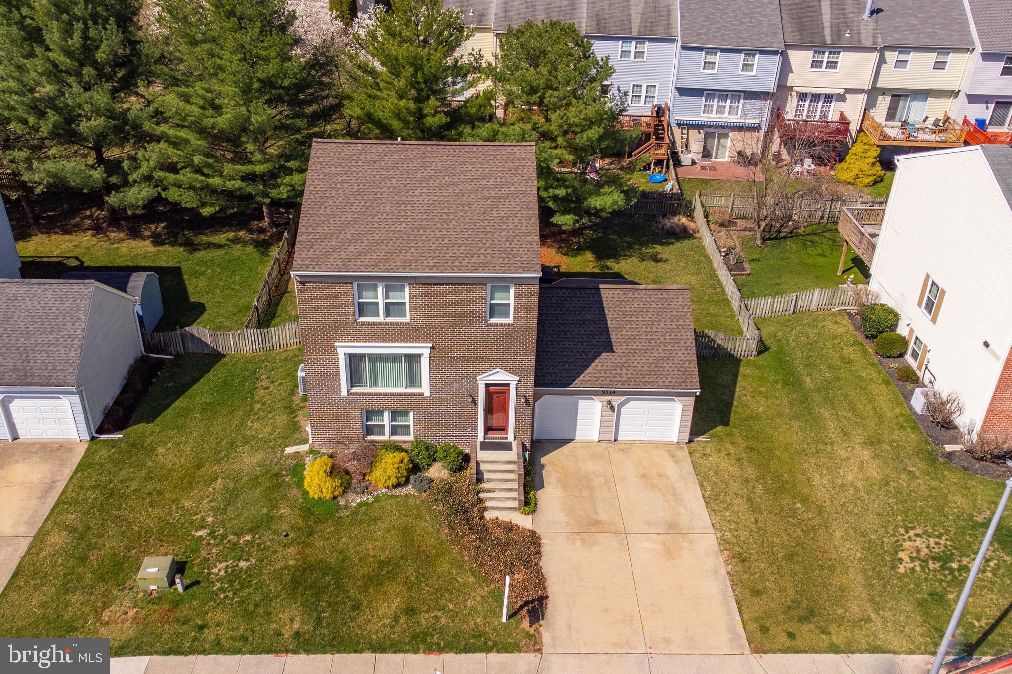 PINEDALE WOODS - Residential