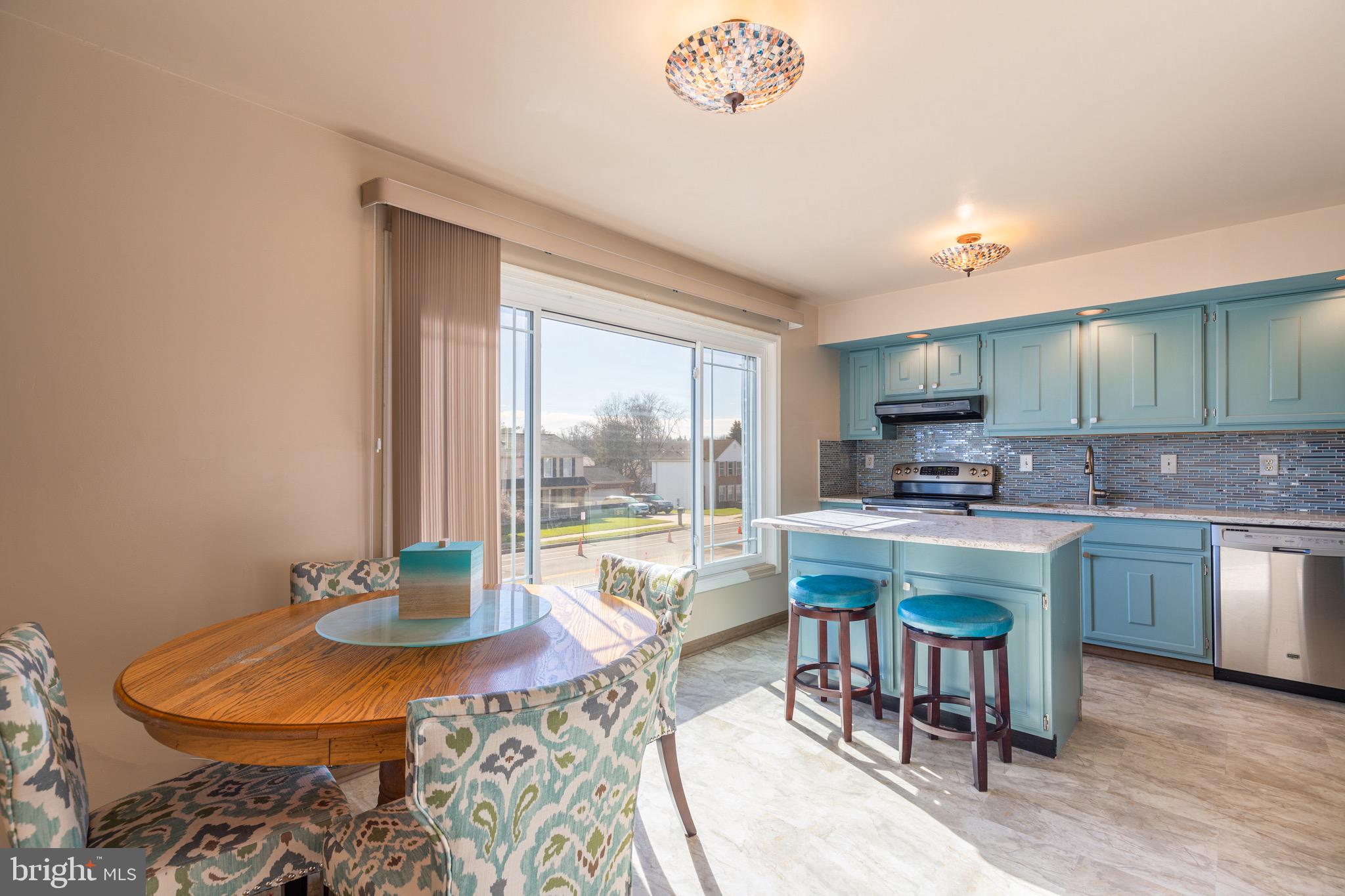 PINEDALE WOODS - Residential