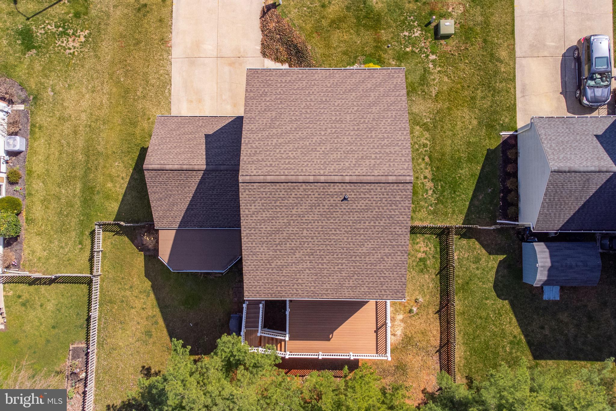 PINEDALE WOODS - Residential