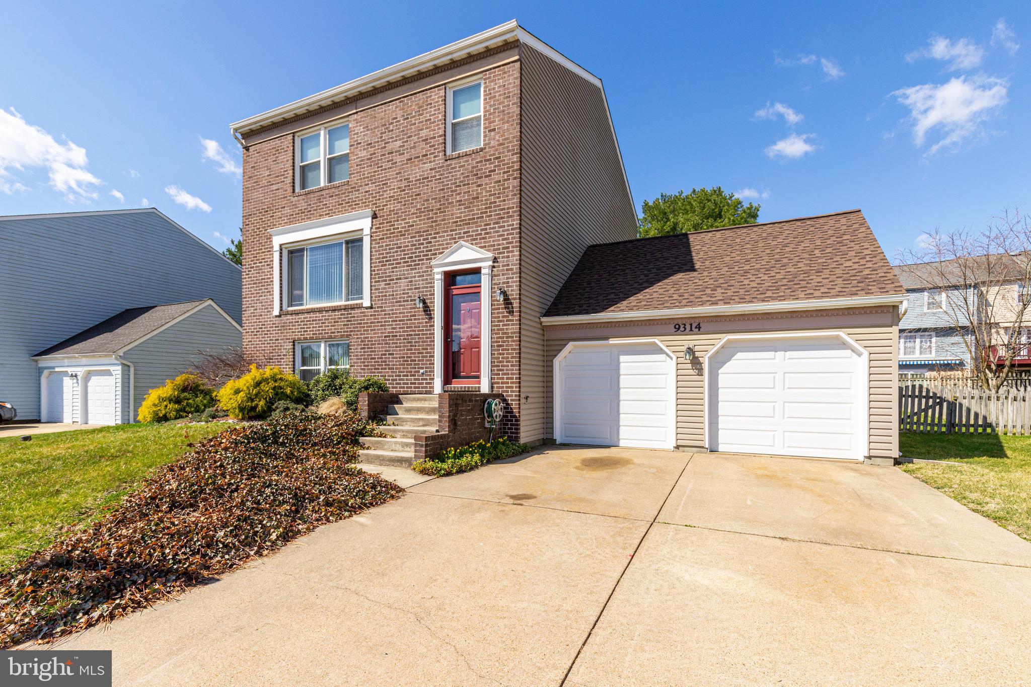 PINEDALE WOODS - Residential