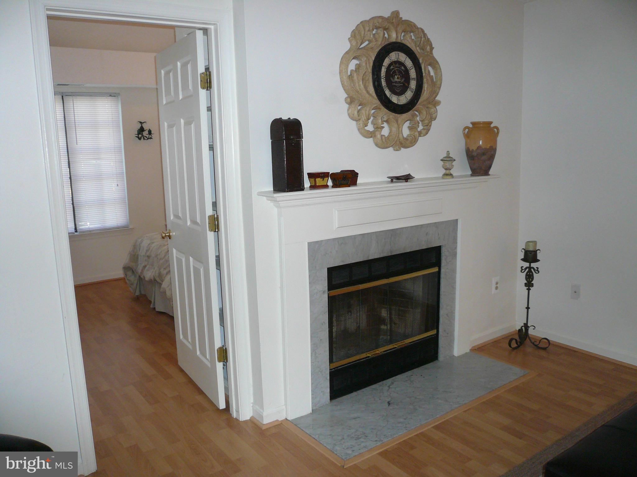 THE TIERS OF WALDEN - Residential Lease