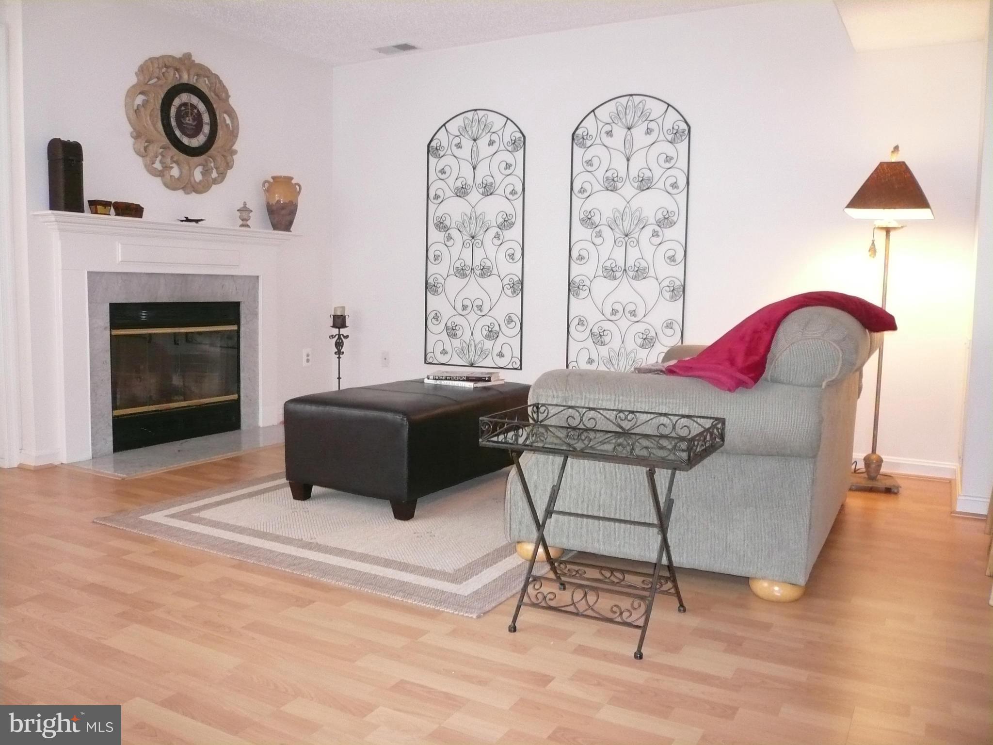 THE TIERS OF WALDEN - Residential Lease