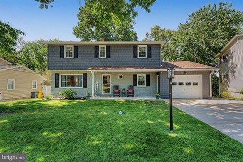 Homes For Sale - 564 Williamsburg Lane<br/> ODENTON, MD 21113