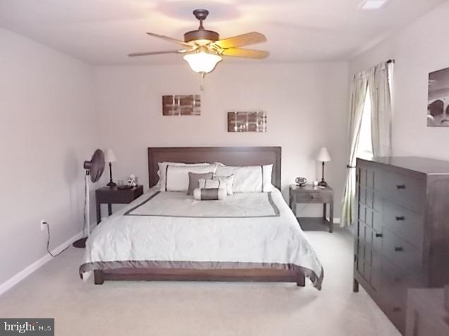 OAK HILLS - Residential