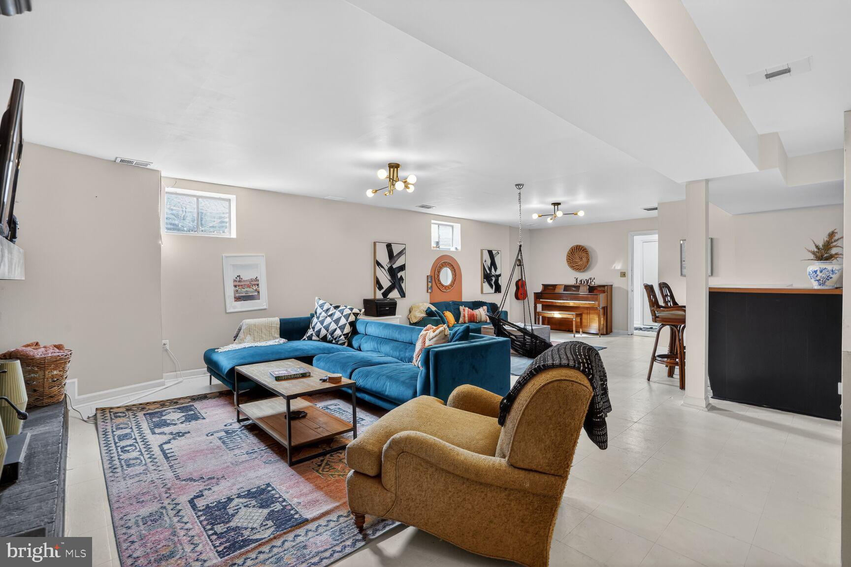 PARRAMORE - Residential