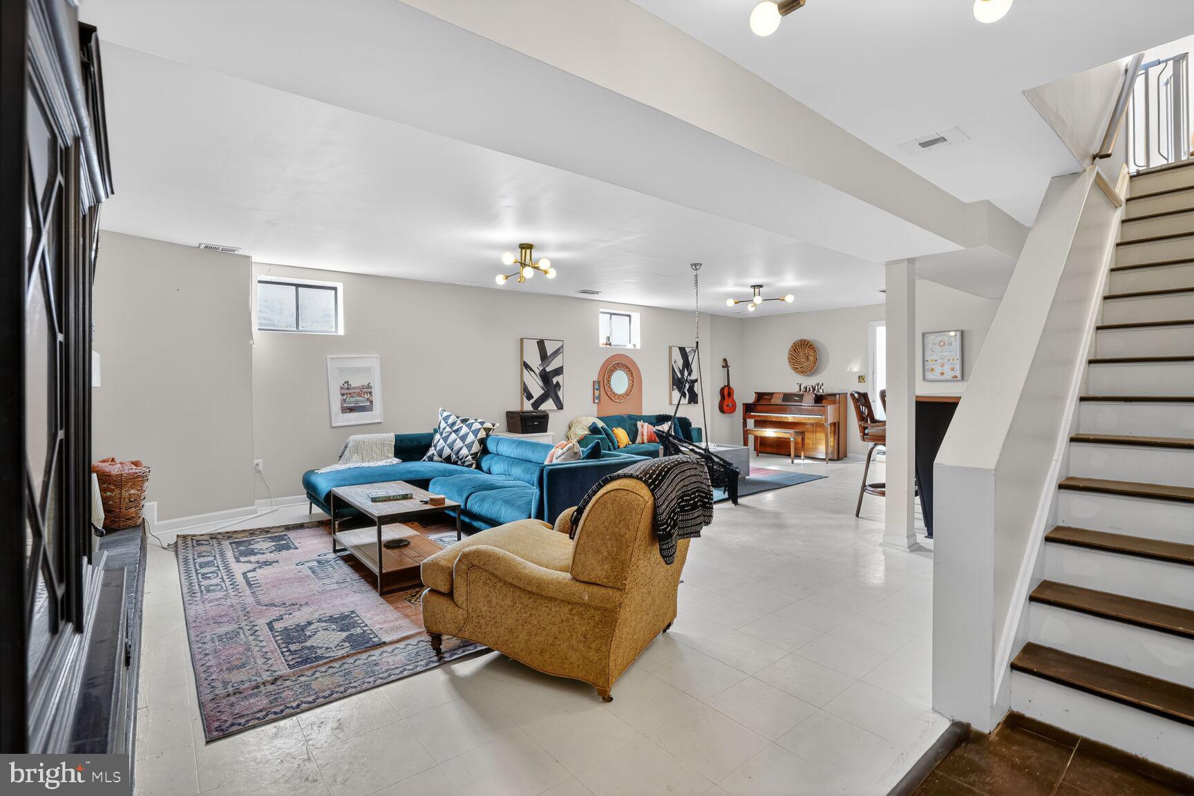 PARRAMORE - Residential