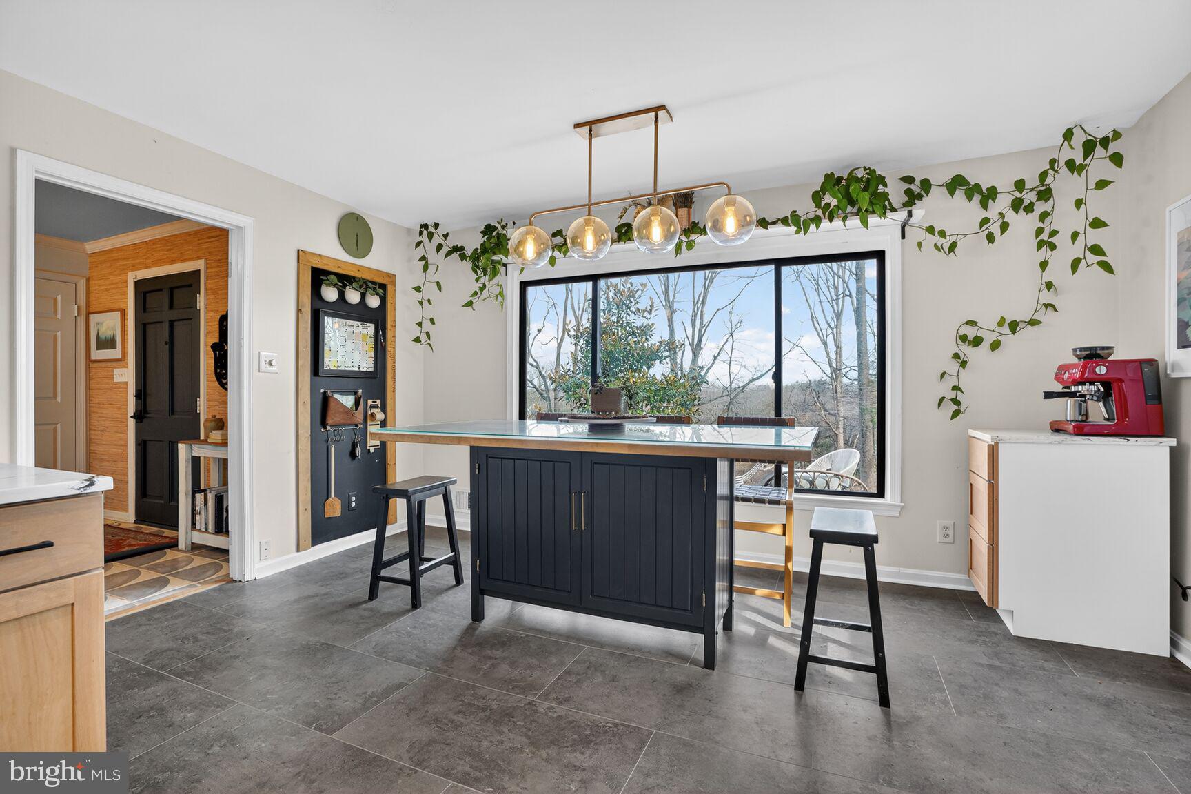 PARRAMORE - Residential