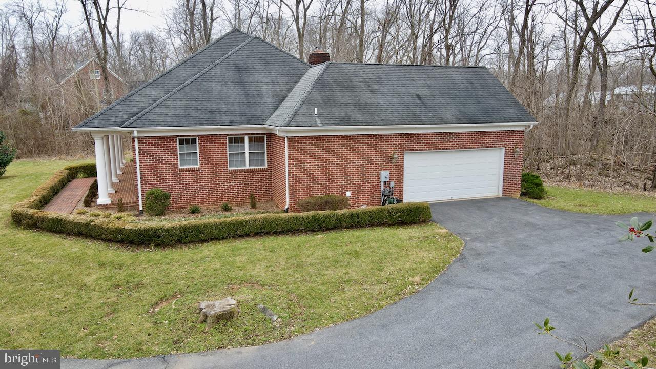 FERNBANK - Residential