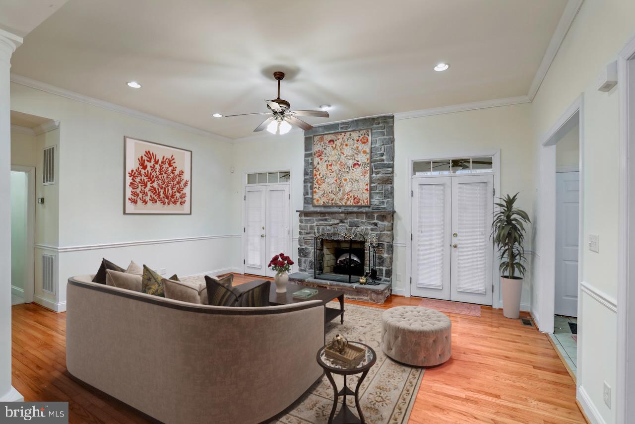 FERNBANK - Residential