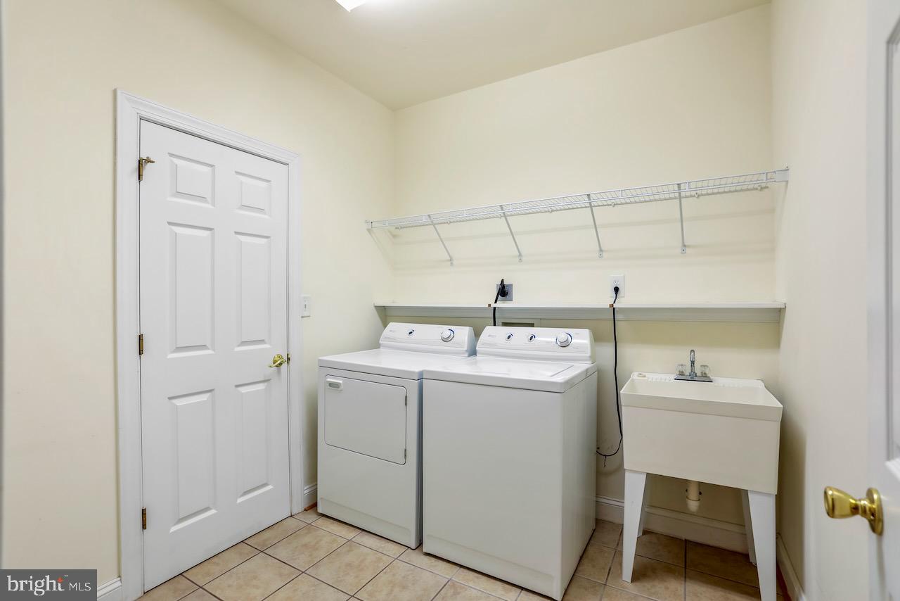 FERNBANK - Residential