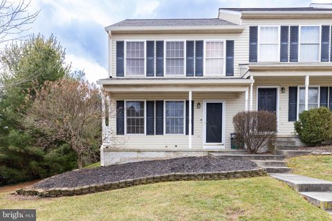 Photo of 2406 ROB DR, MOUNT JOY, PA 17552 (MLS # PALA2029528)