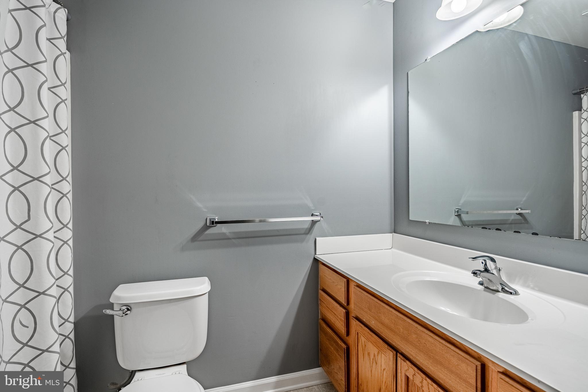 MIDDLETON PL - Residential