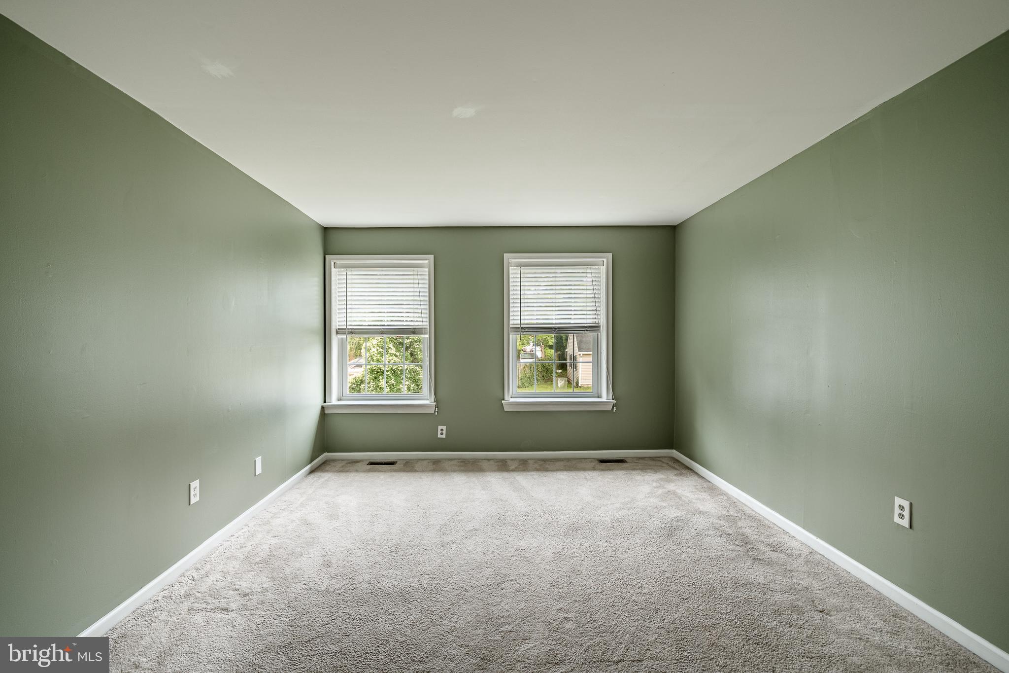 MIDDLETON PL - Residential