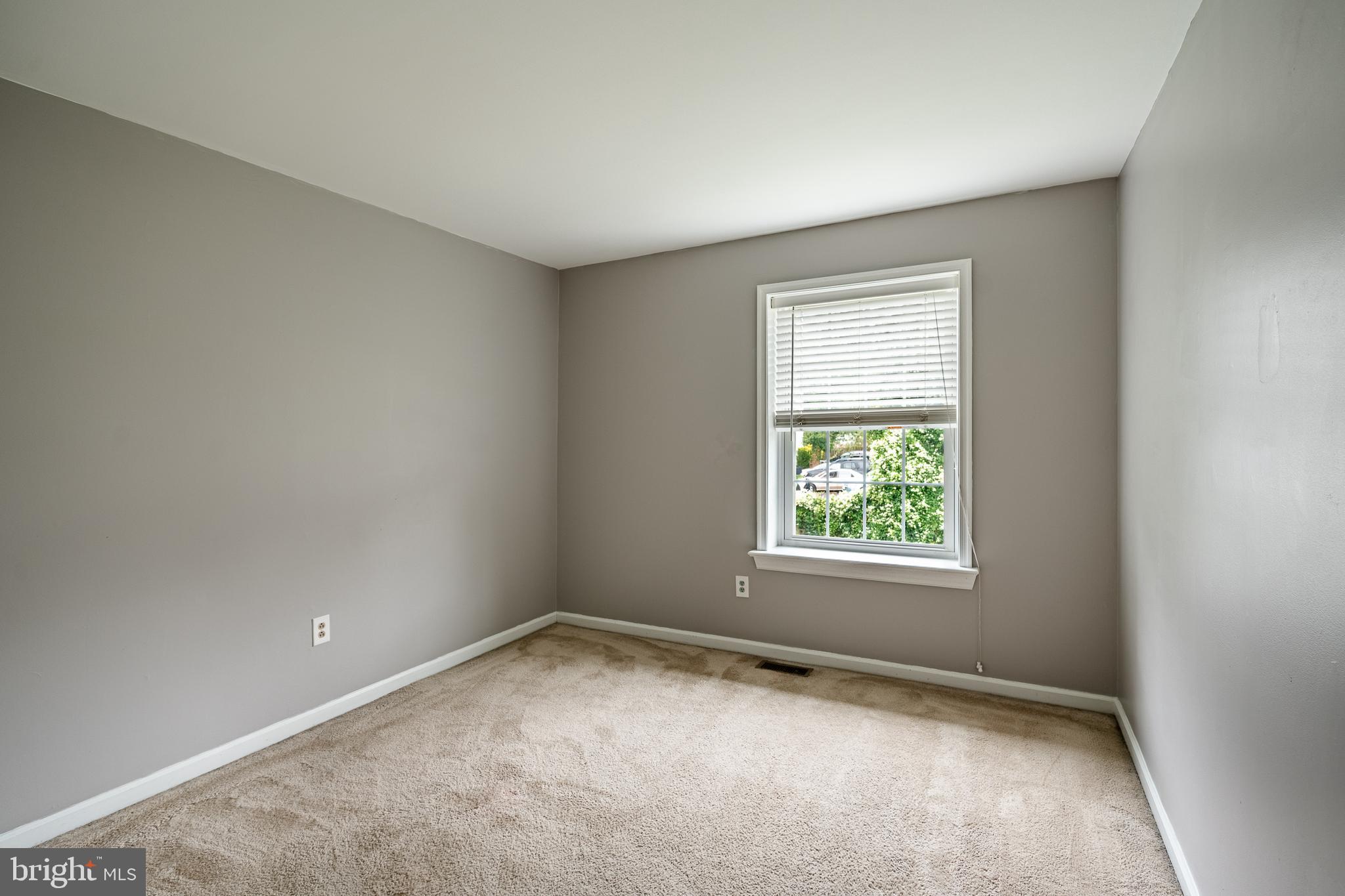 MIDDLETON PL - Residential