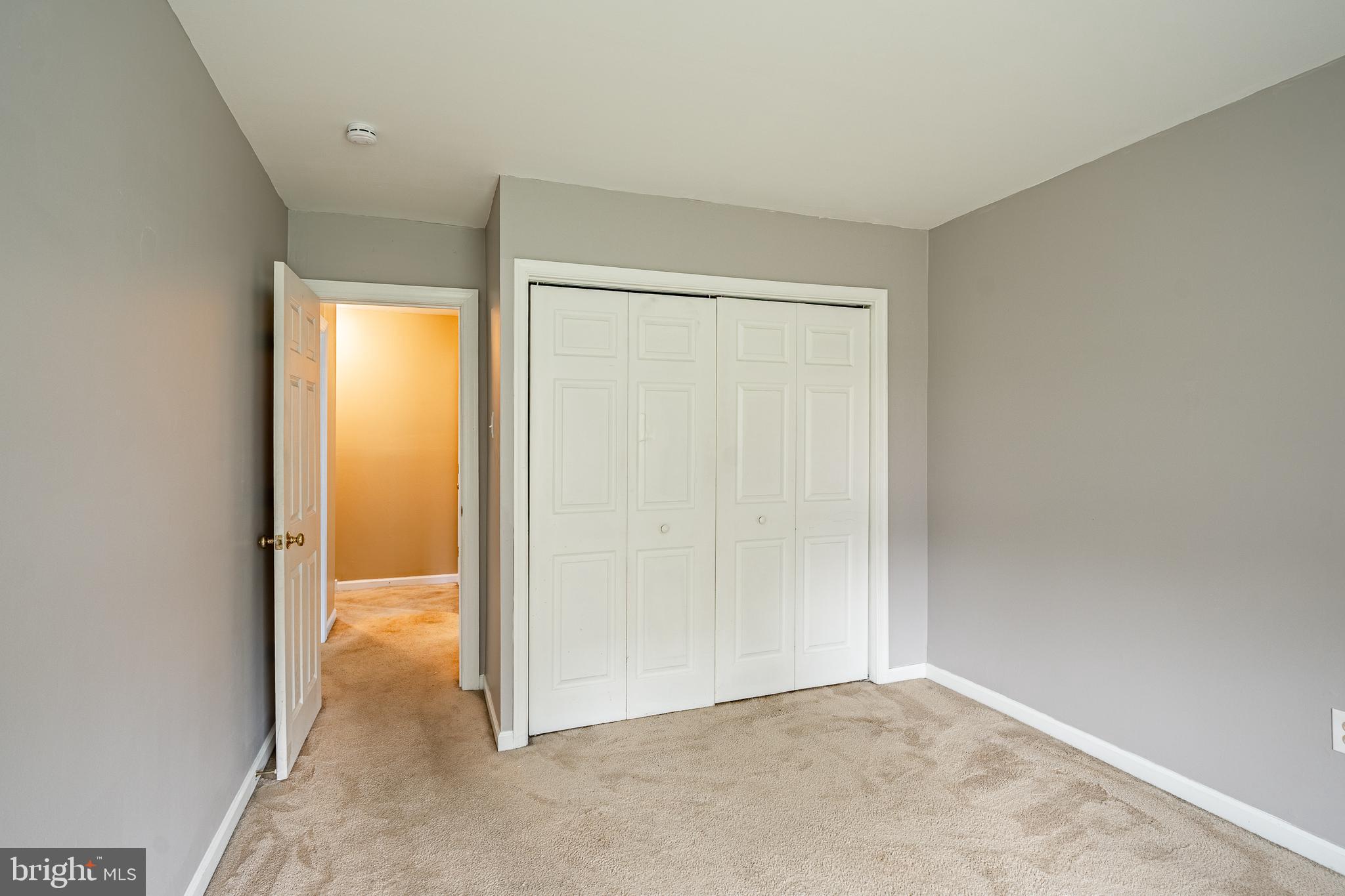 MIDDLETON PL - Residential