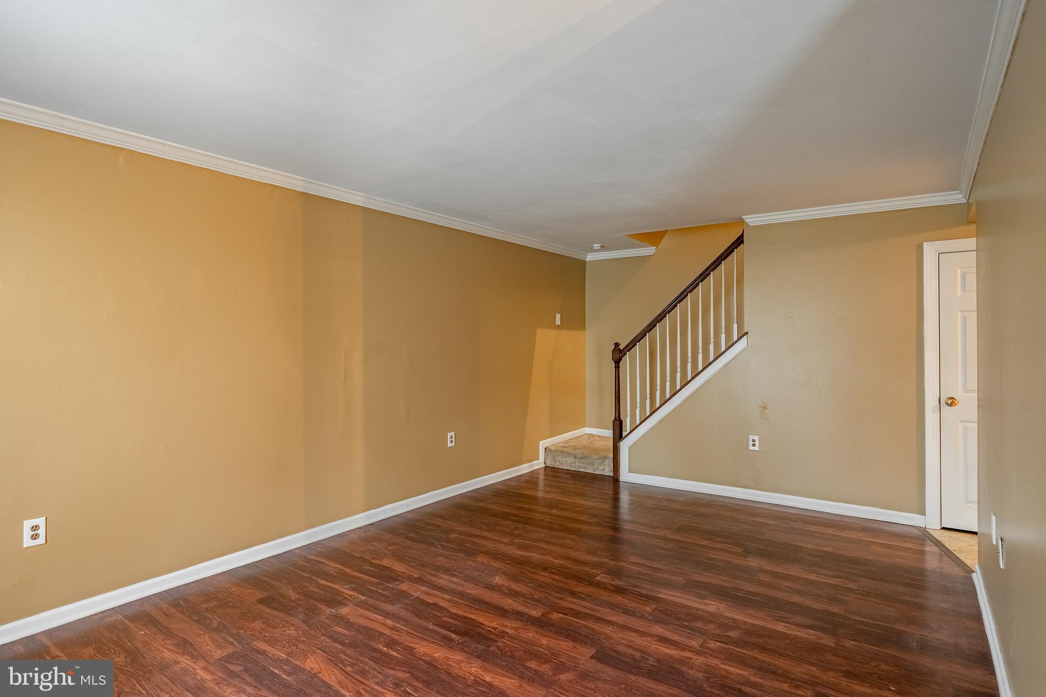 MIDDLETON PL - Residential