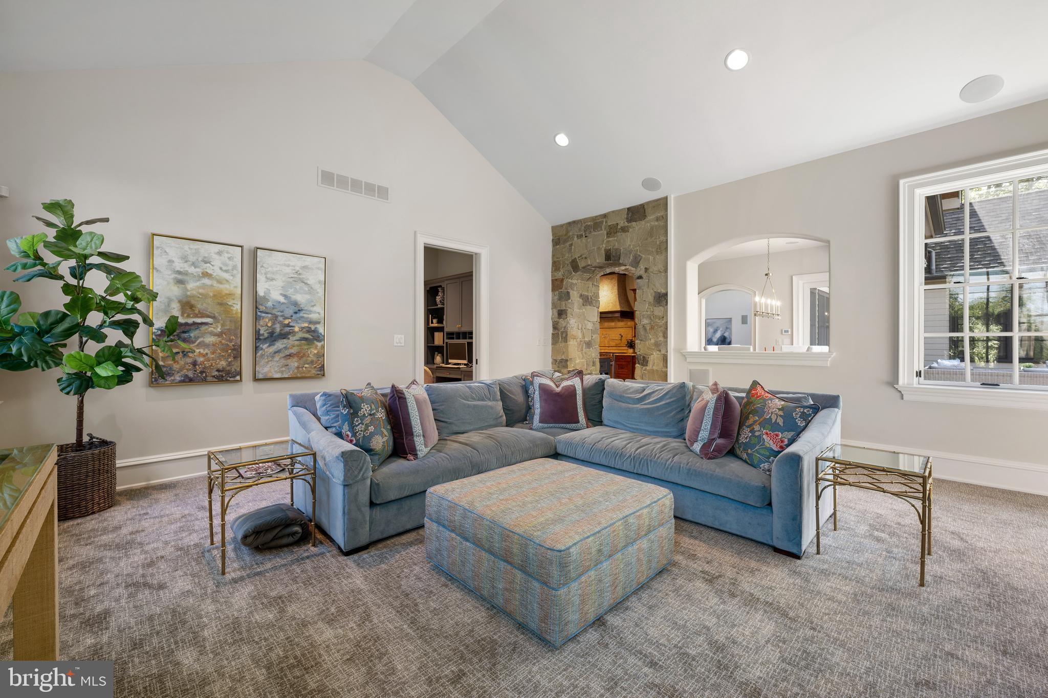 LEOPARD LAKES - Residential