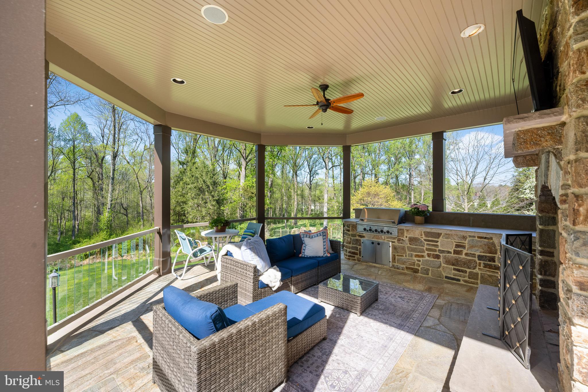 LEOPARD LAKES - Residential