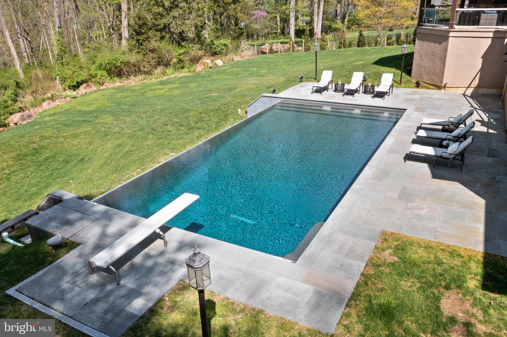 LEOPARD LAKES - Residential