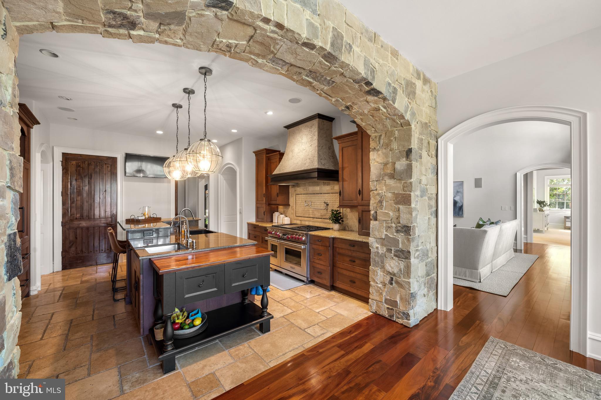 LEOPARD LAKES - Residential