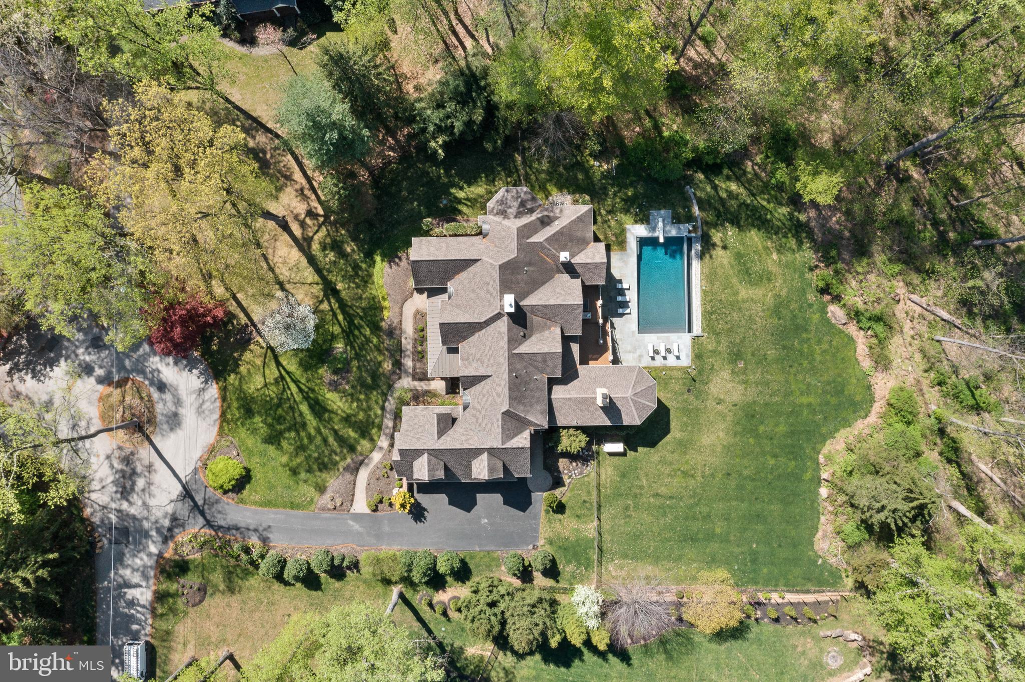 LEOPARD LAKES - Residential