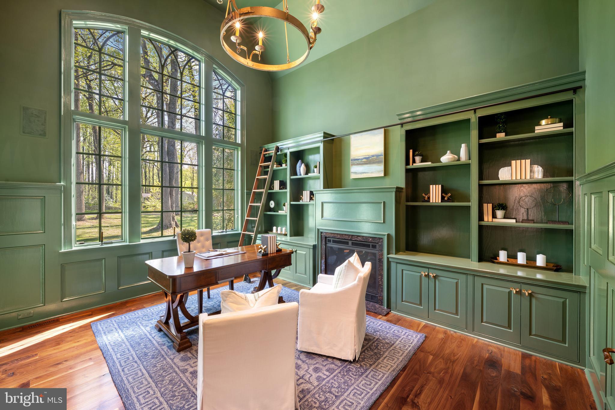 LEOPARD LAKES - Residential