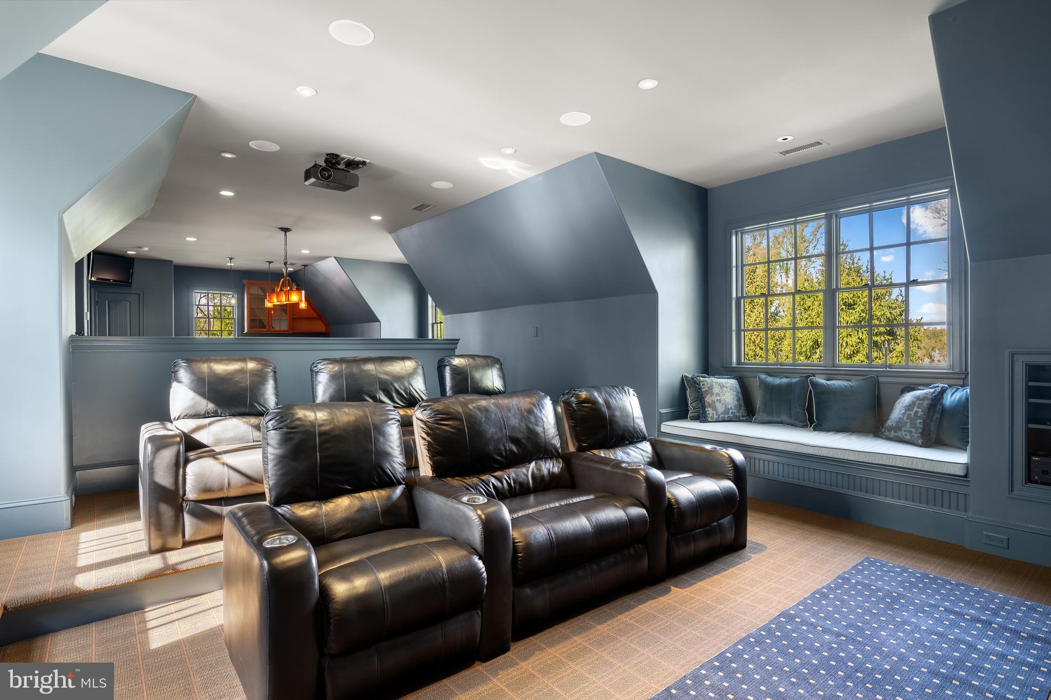 LEOPARD LAKES - Residential