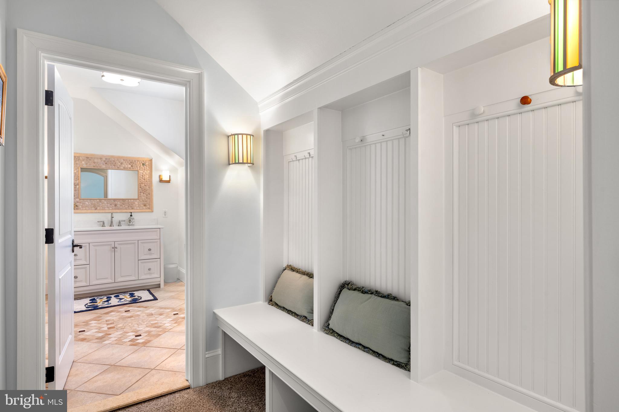 LEOPARD LAKES - Residential