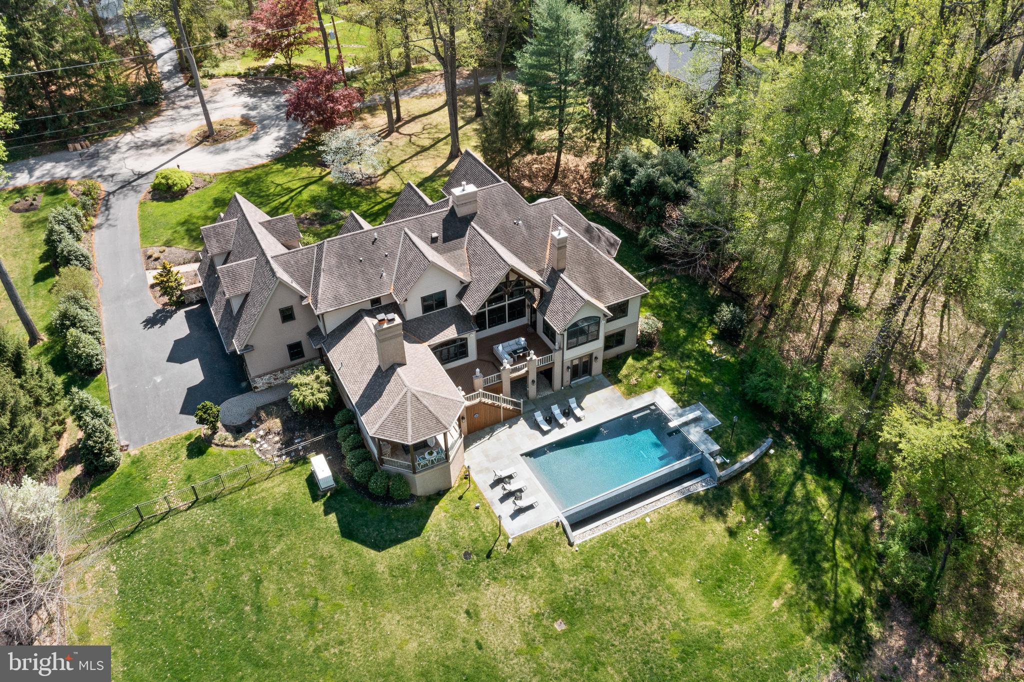 LEOPARD LAKES - Residential