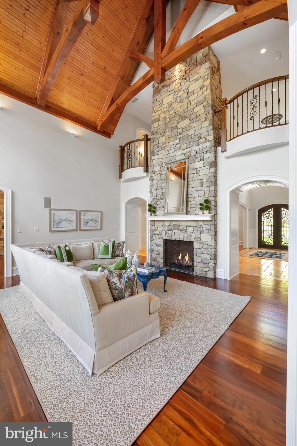 LEOPARD LAKES - Residential