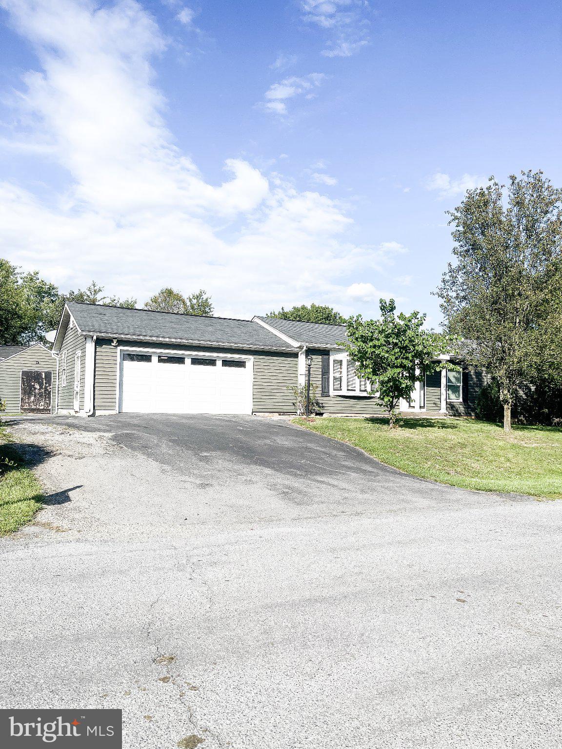 33 WHIRLWIND DRIVE