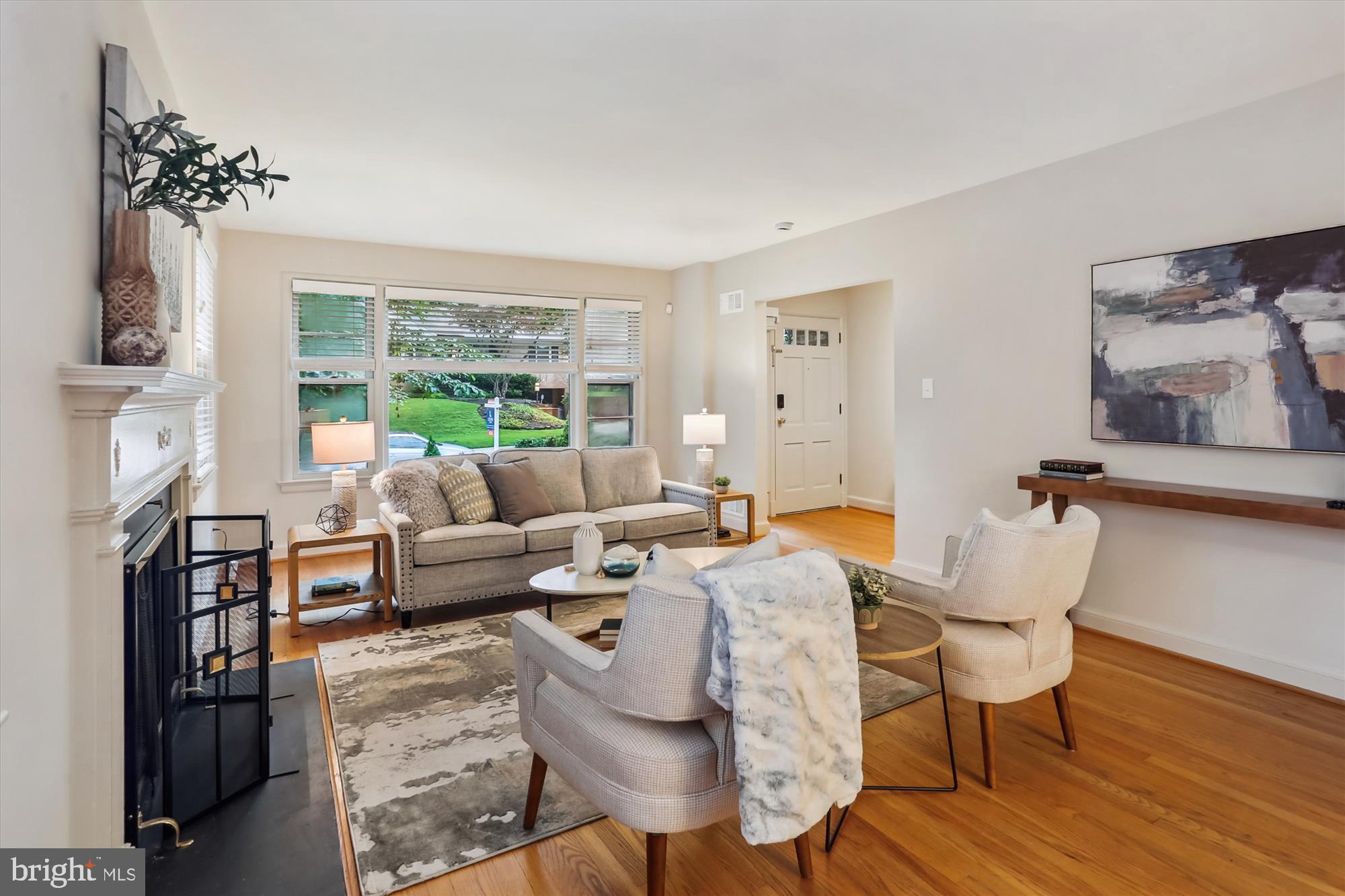 1407 CRESTRIDGE DRIVE