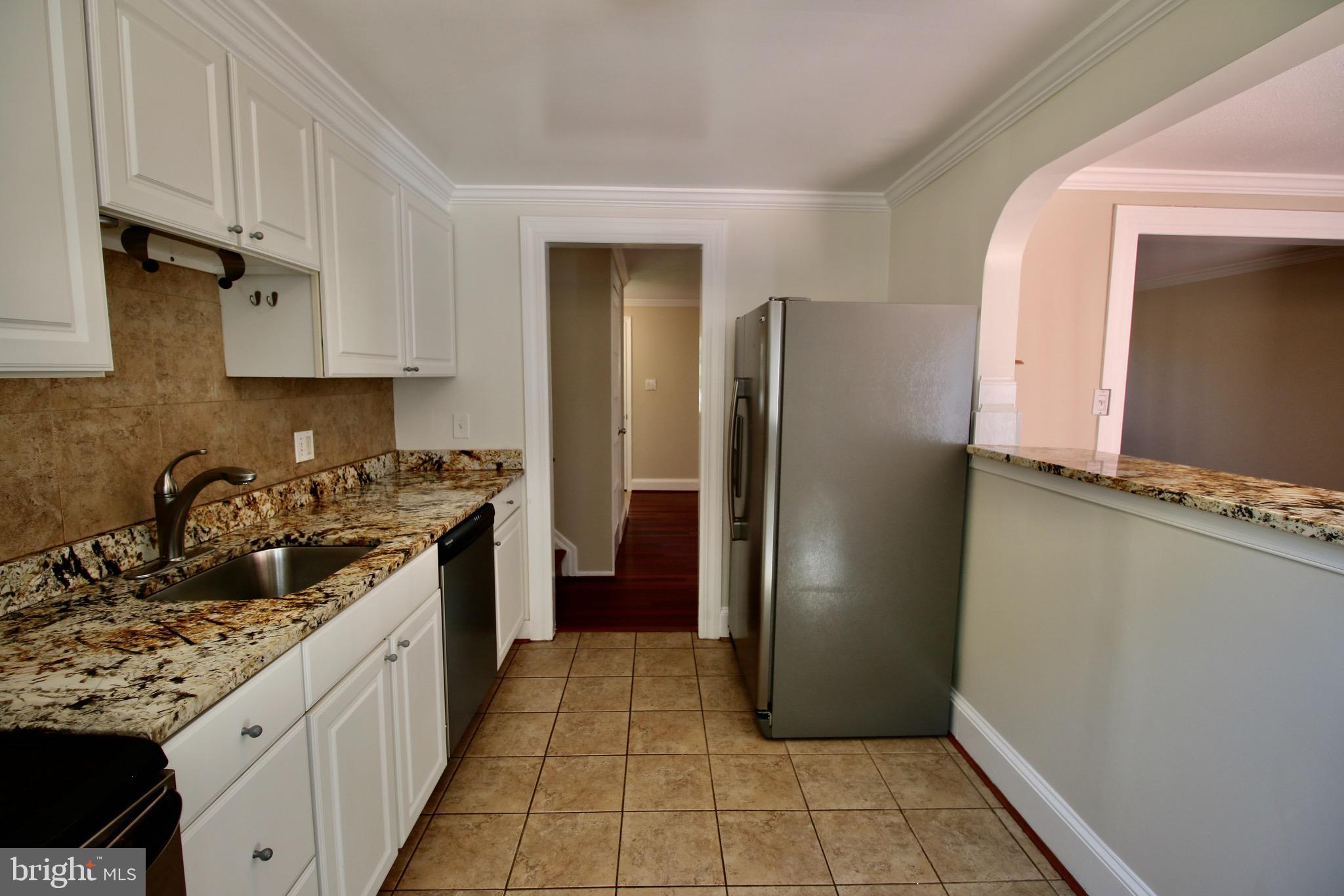 CARDINAL ESTATES - Residential Lease