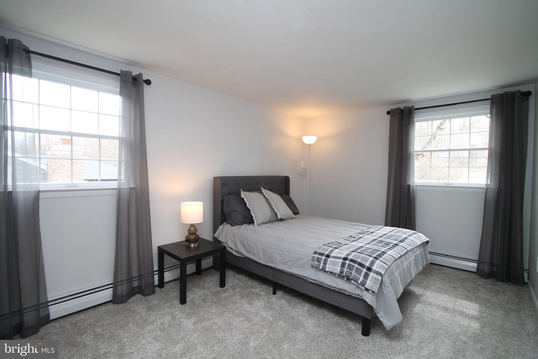 PARK FOREST VILLAGE - Residential