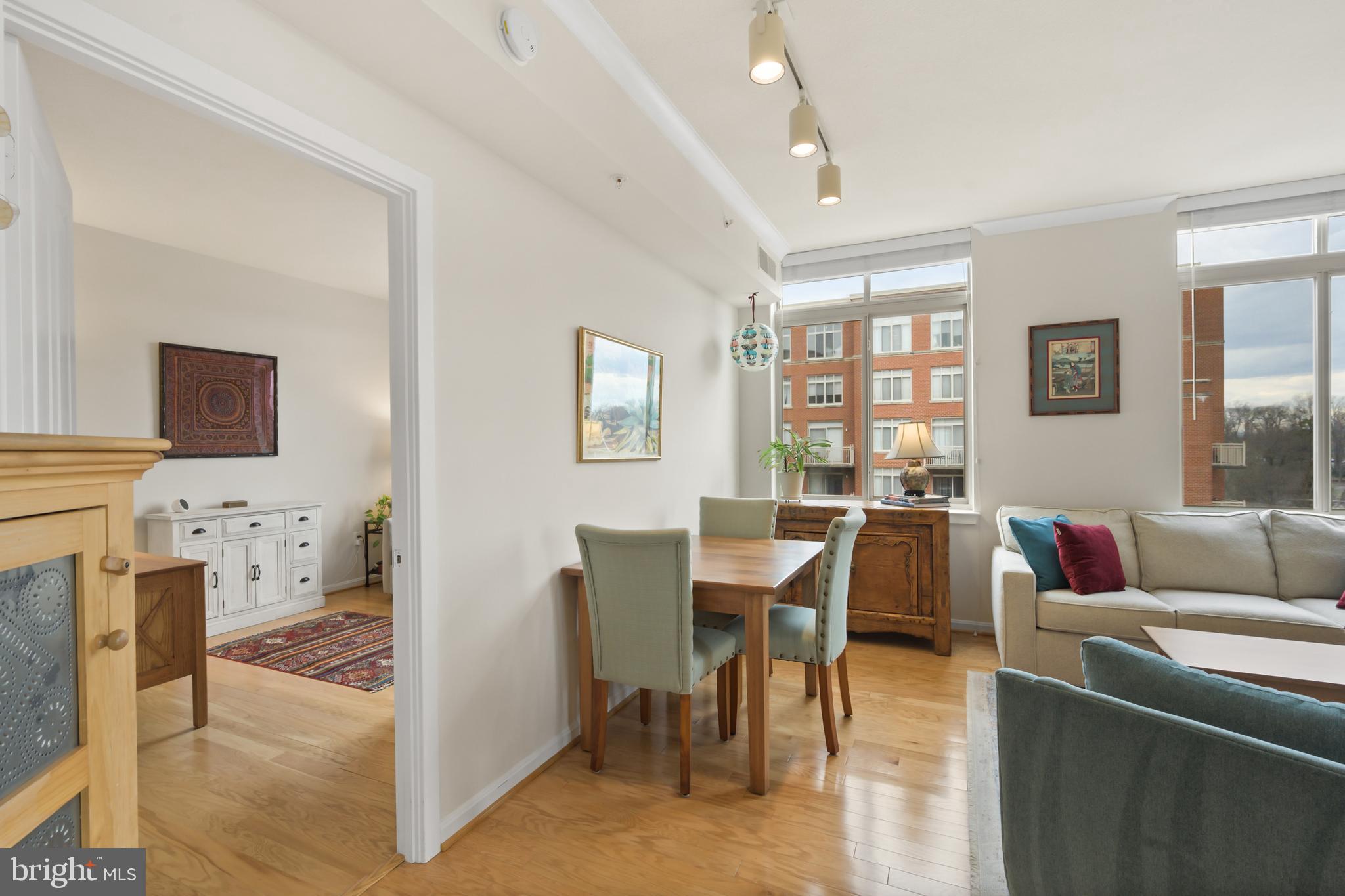 ELAN AT EAST MARKET - Residential