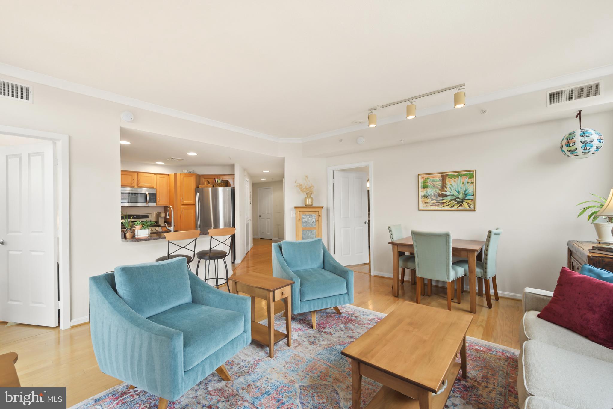 ELAN AT EAST MARKET - Residential