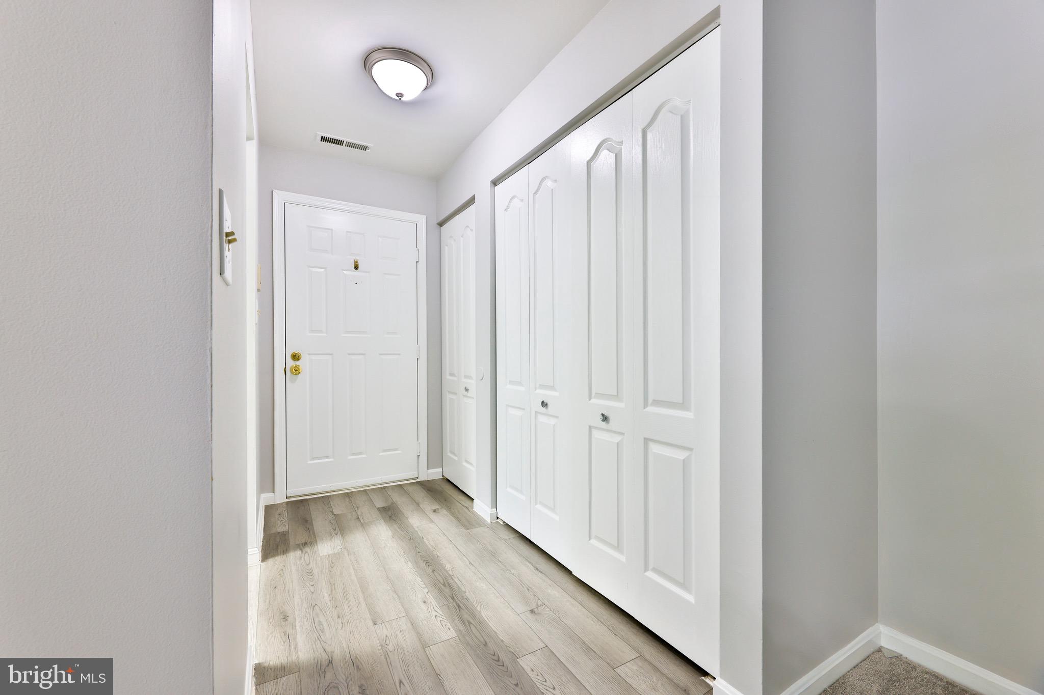 MONTGOMERY RUN - Residential