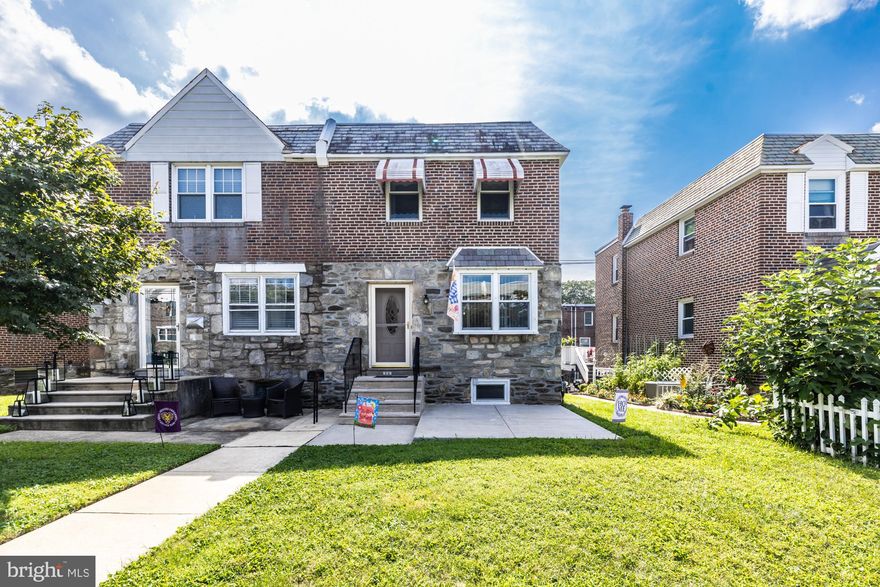 Deadline for offers is this Wednesday, 8/23 at 5PM.   
Welcome to this lovely 3 bedroom, one and a half bath Twin located in Drexel Hill with Central A/C.   Entire house carpeted, first floor living room & dining room (which has a ceiling fan).  Eat-in kitchen with gas stove/oven.  Freshly painted with plenty of cabinets.   Stairway to finished basement has wall pantry shelving.  Basement newly painted and carpeted with half bath and separate laundry area.  Perfect for playroom or home office.  You can enter/exit from the rear private driveway where parking is available for 2 cars, plus on-street parking.  Upstairs are 3 bedrooms.  Primary bedroom has walk-in closet plus 2 extra closets.  Two more bedrooms which have plenty of room.  All bedrooms have ceiling fans.   Seller hopes for a quick close.
