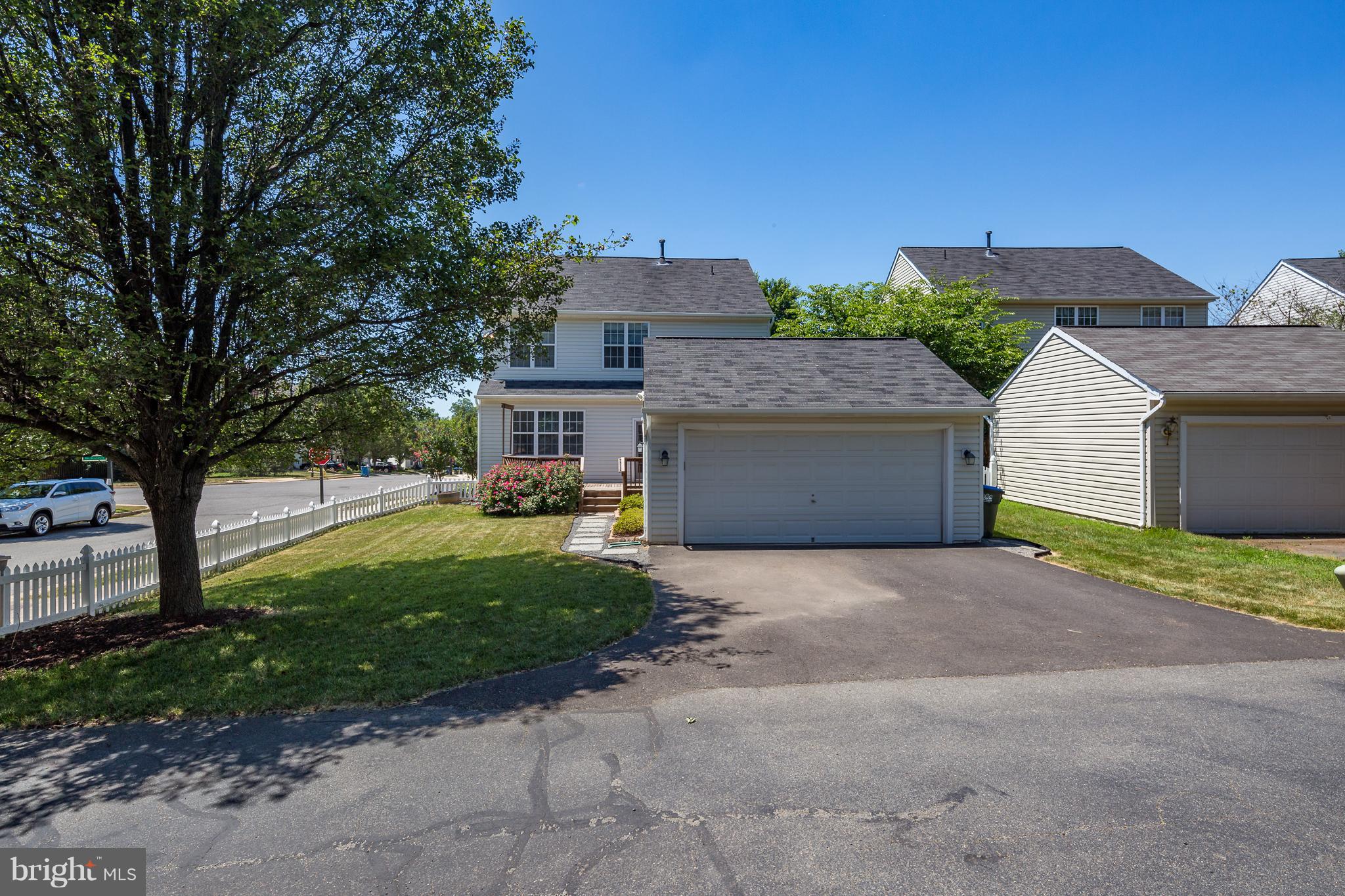 BRAEMAR/VILLAGES AT SAYBROOKE - Residential