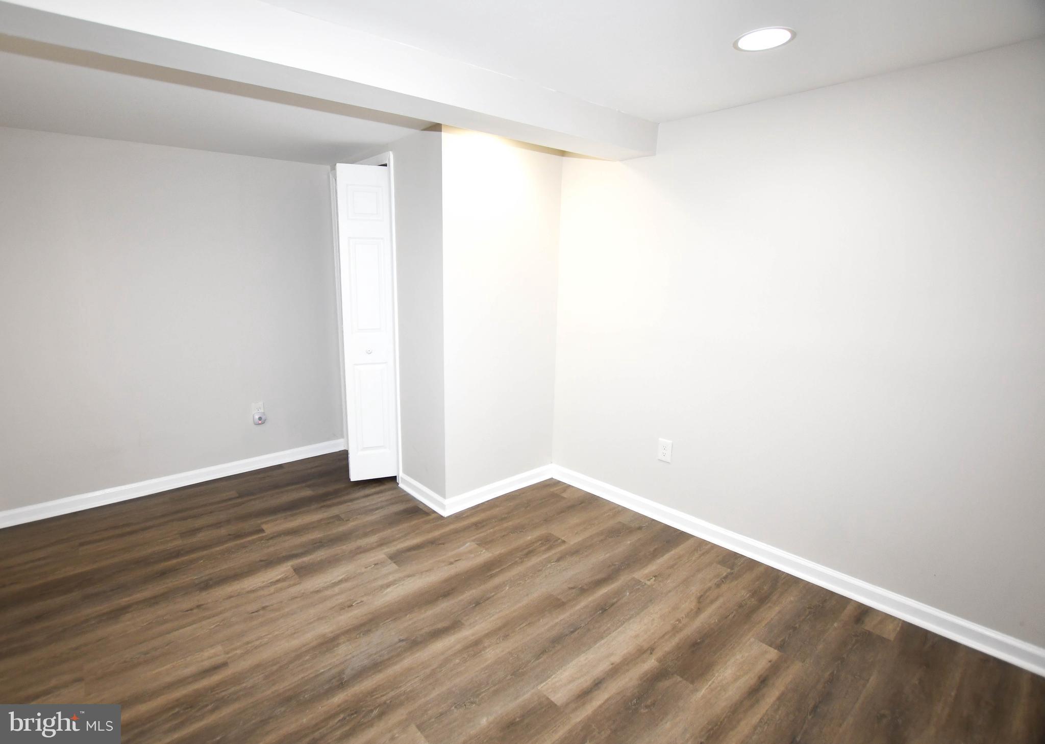 BROWNS WOODS - Residential