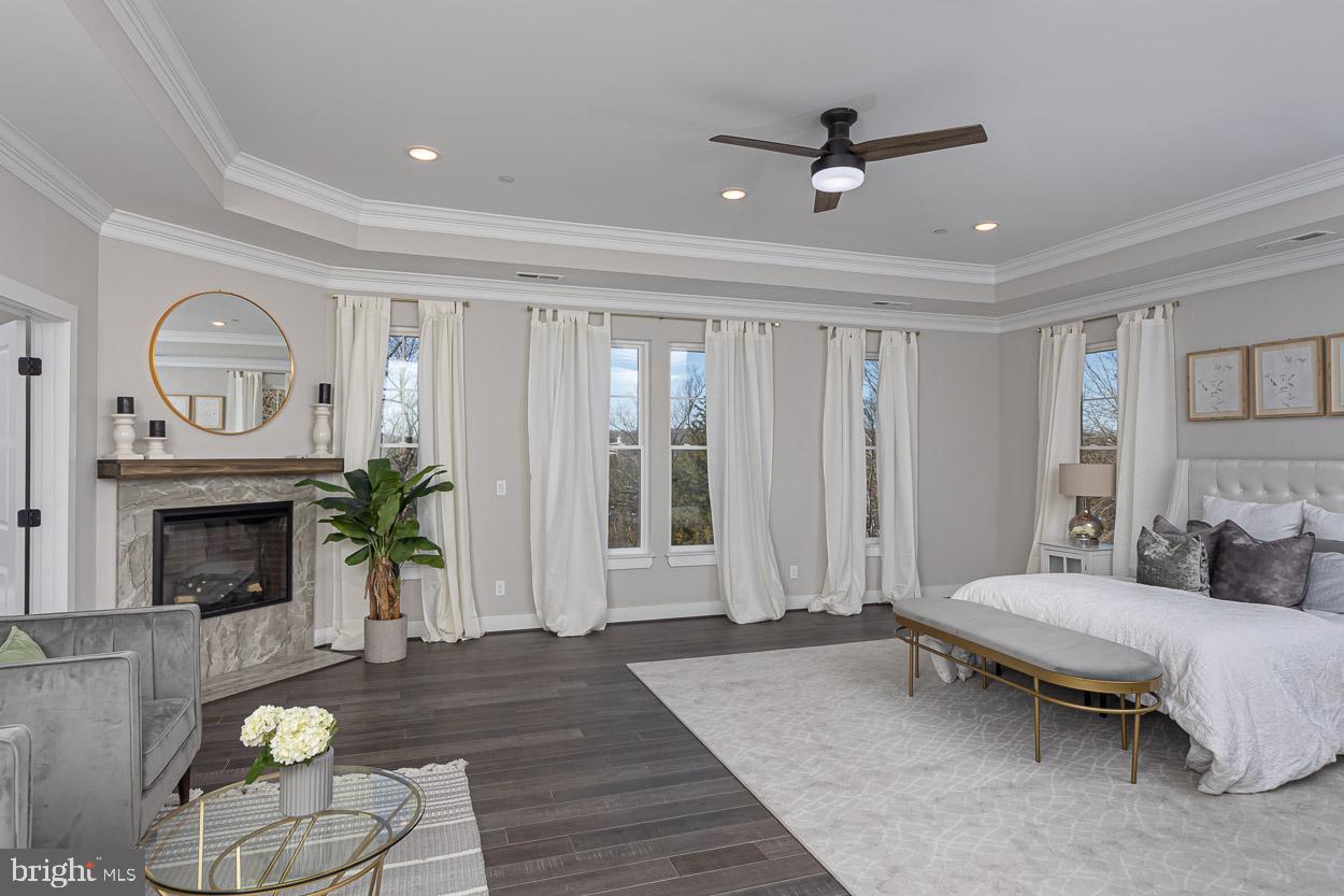 POPLAR HILL - Residential