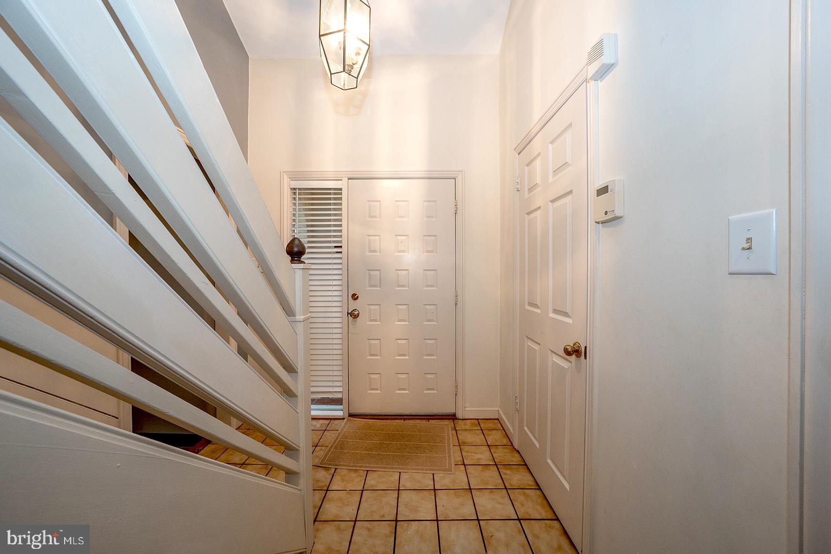 OAK KNOLL - Residential