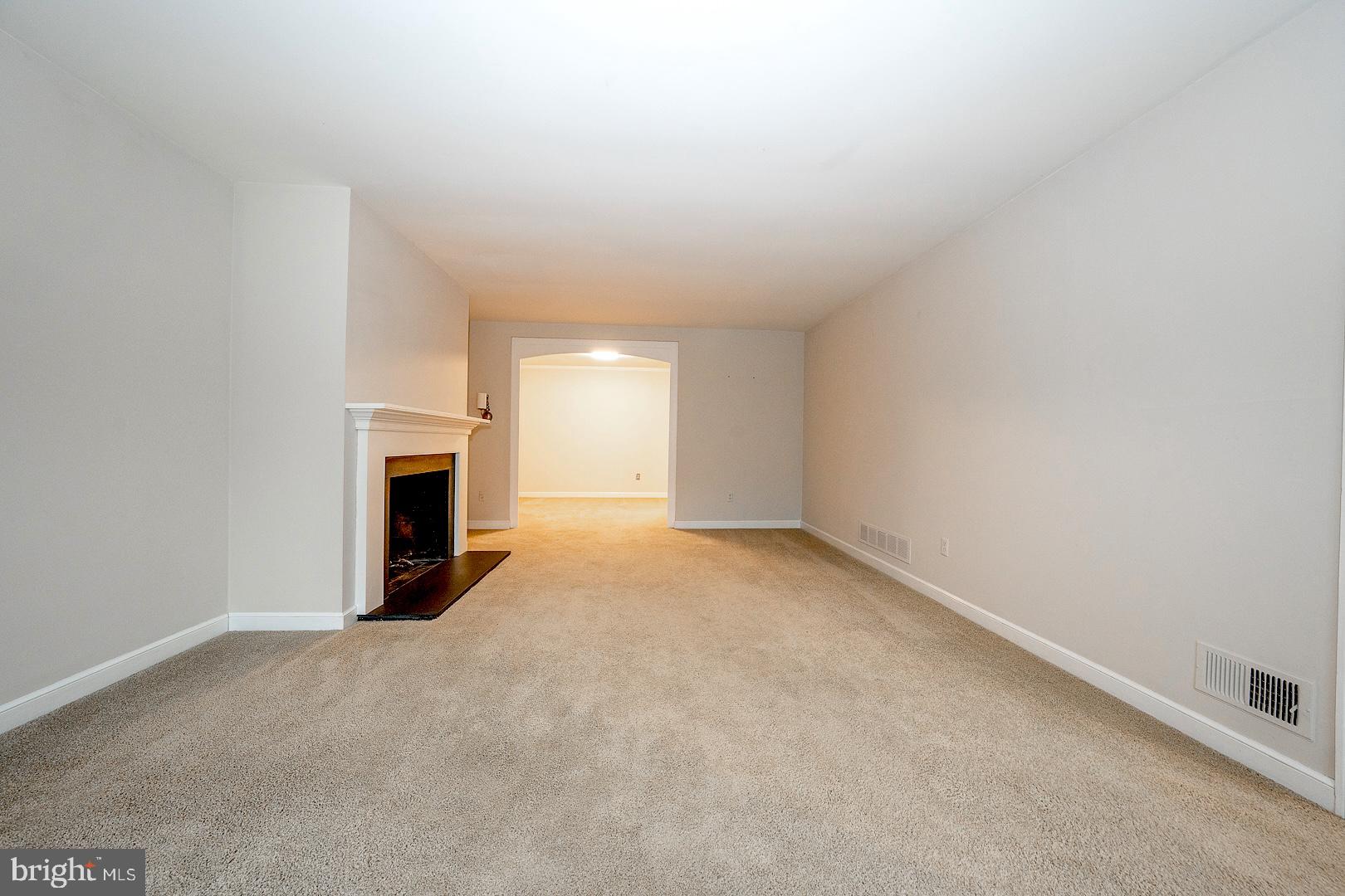 OAK KNOLL - Residential