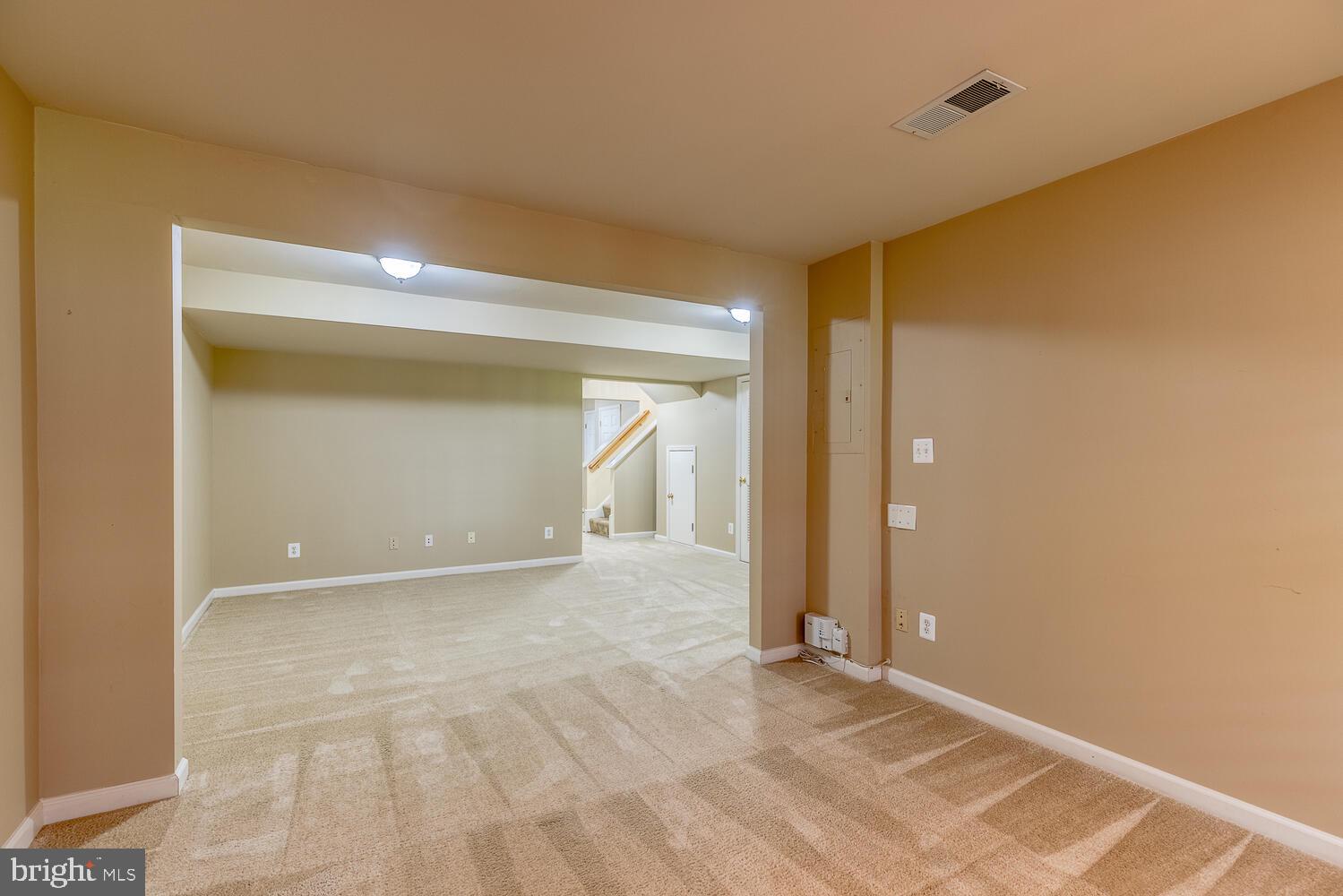 RIDGELEIGH - Residential