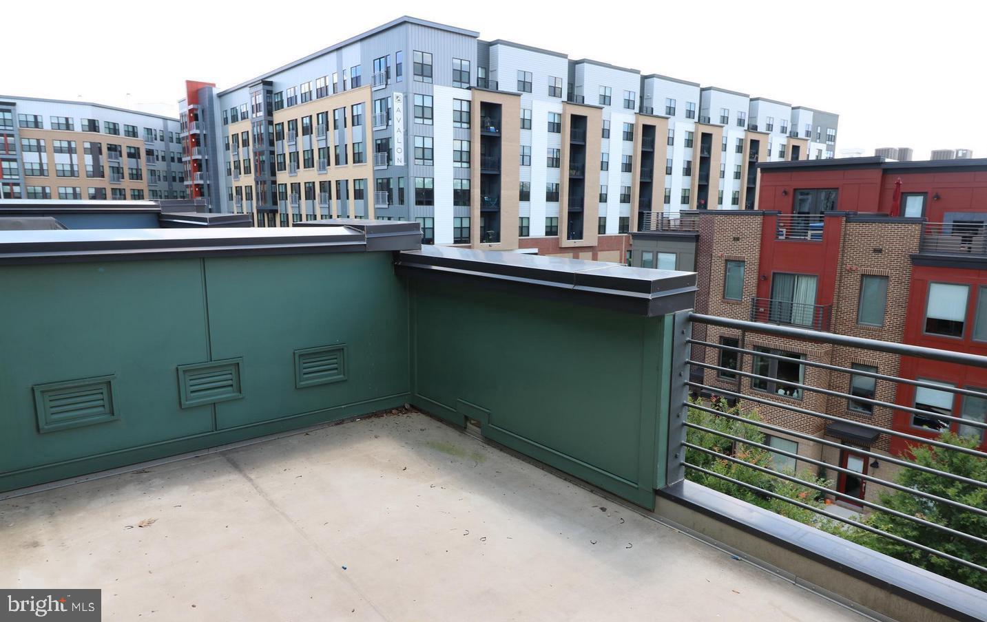 MOSAIC AT MERRIFIELD - Residential Lease