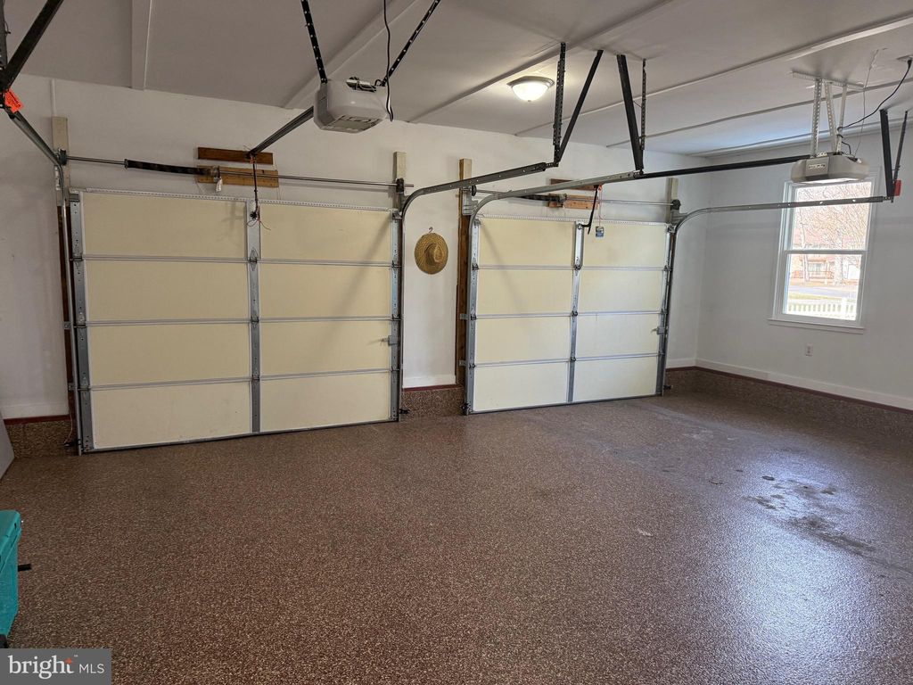 listing image 40